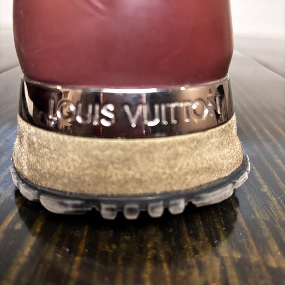 Louis Vuitton Burgundy Suede Run Away Sneakers Size 12 - Picture 3 of 12